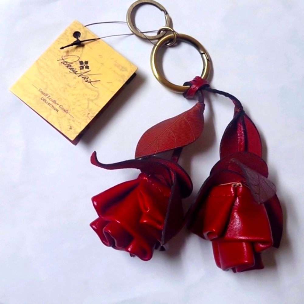 Patricia Nash Red Laced Rose Charm Key Fob - Picture 5 of 8